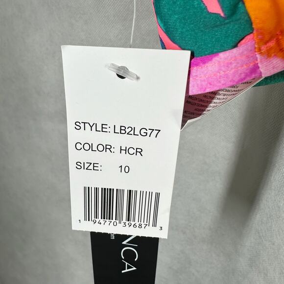 LA BLANCA Isla Floral Ruffle Bikini Top Size US 10 - Picture 4 of 7